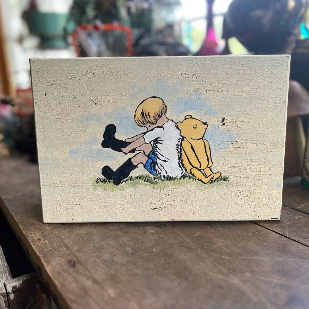 WINNIE THE POOH & CHRISTOPHER ROBIN VTG HAND PAINTED STEPSTOOL DECOR DISTRESSED